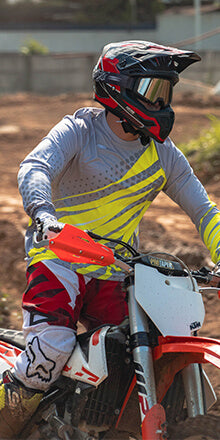 Spyder | Moto gear, cycling helmet, and sunglasses – Team Spyder